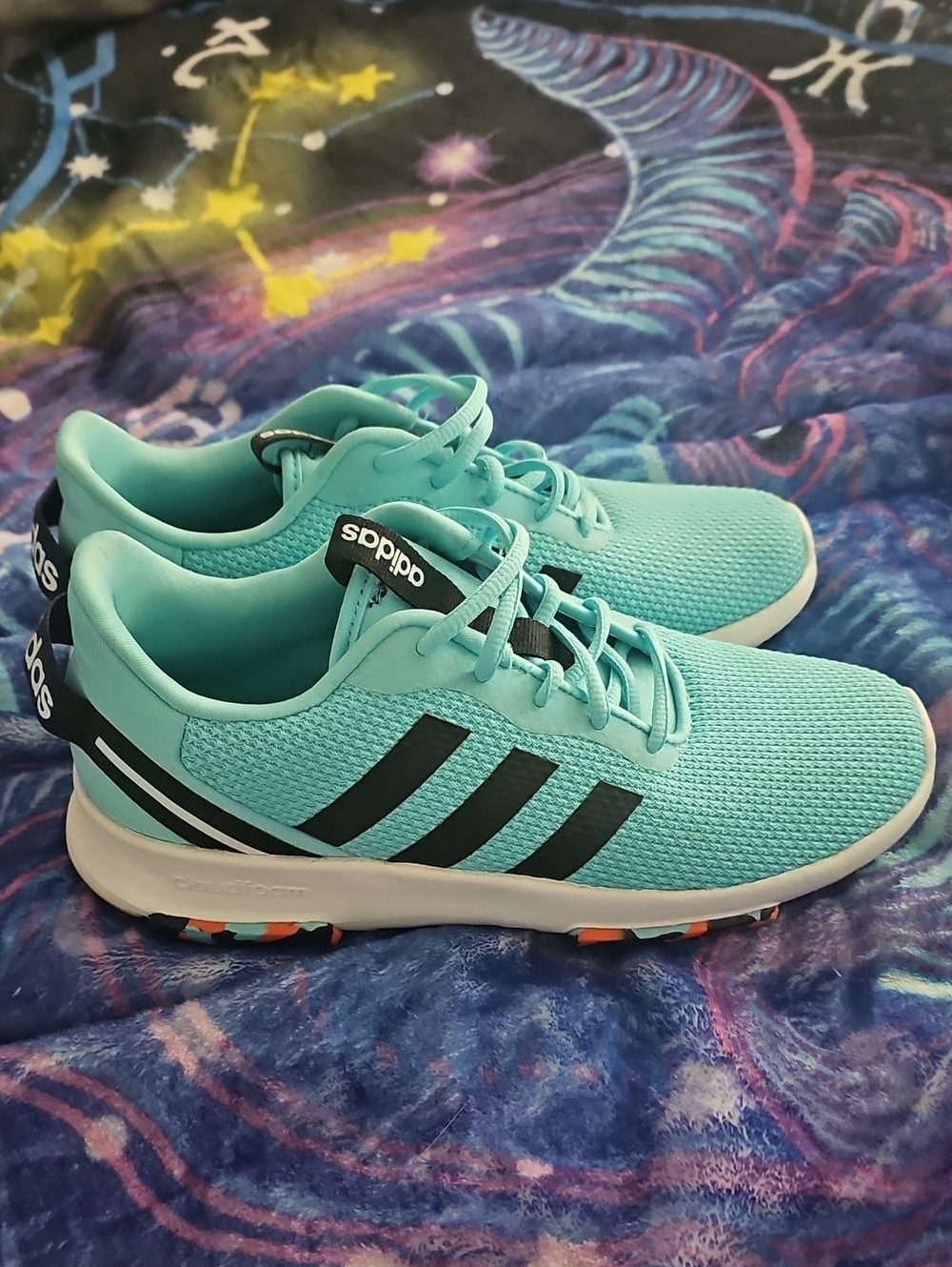 adidas Kids 6y/Womens Sz 7.5. Teal Mesh Sneakers with Black Three Stripes
